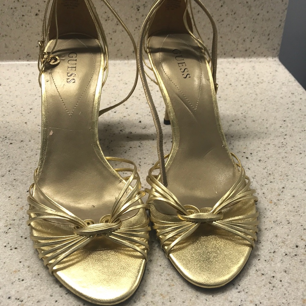 Meet your Posher, Ana